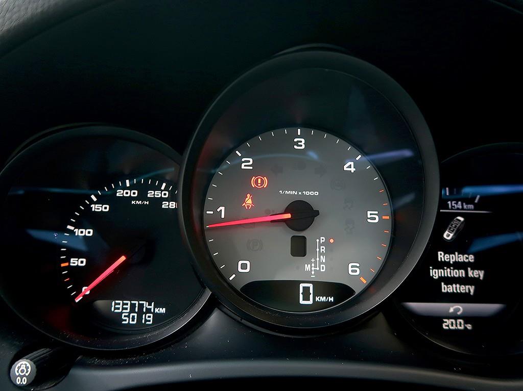 Porsche Macan - Vista 11