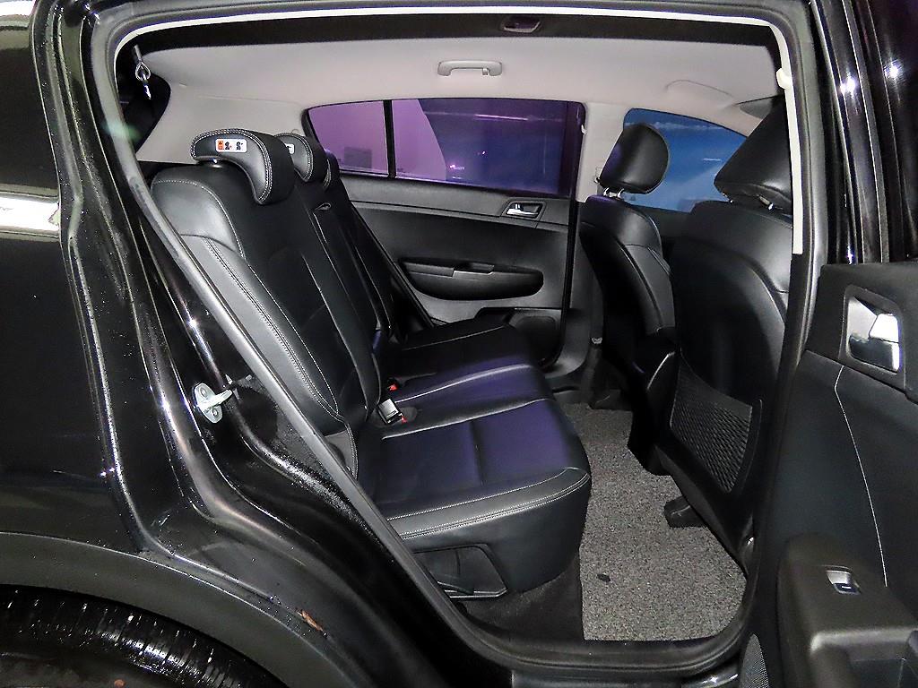 KIA Sportage - Vista 7