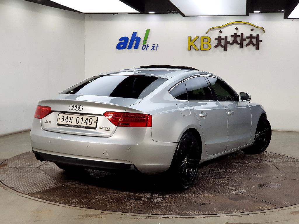Audi A5 - Vista 4