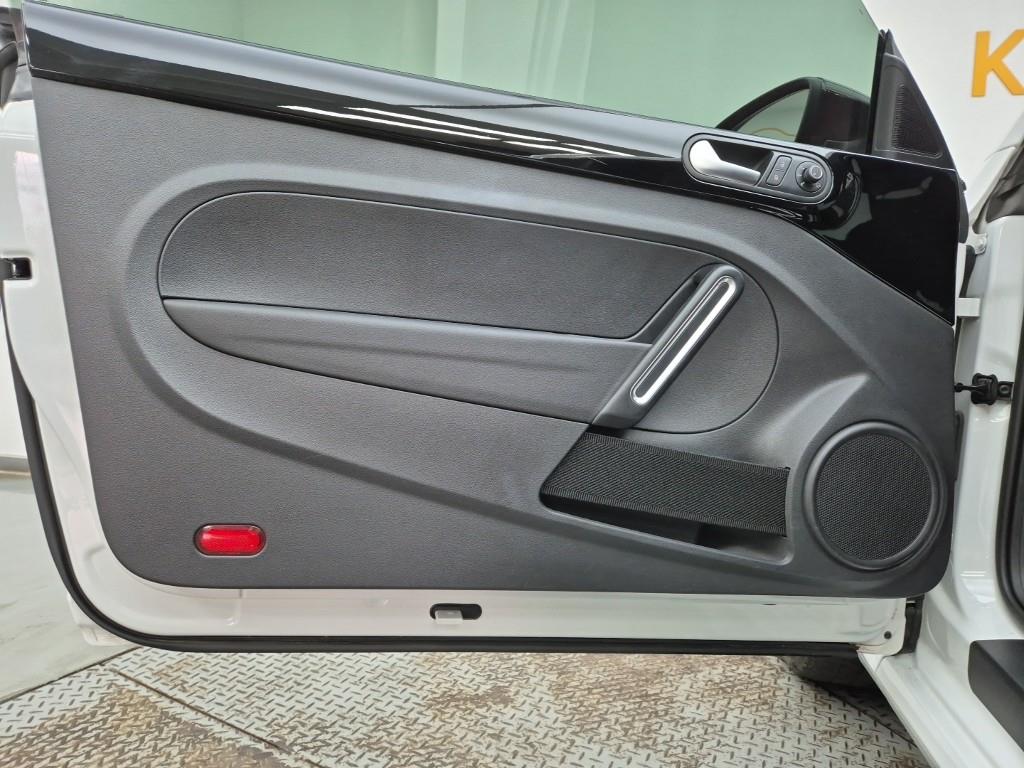 Volkswagen Beetle 2015 Blanco - Importación desde Corea - HF Imports Iquique - Foto 17