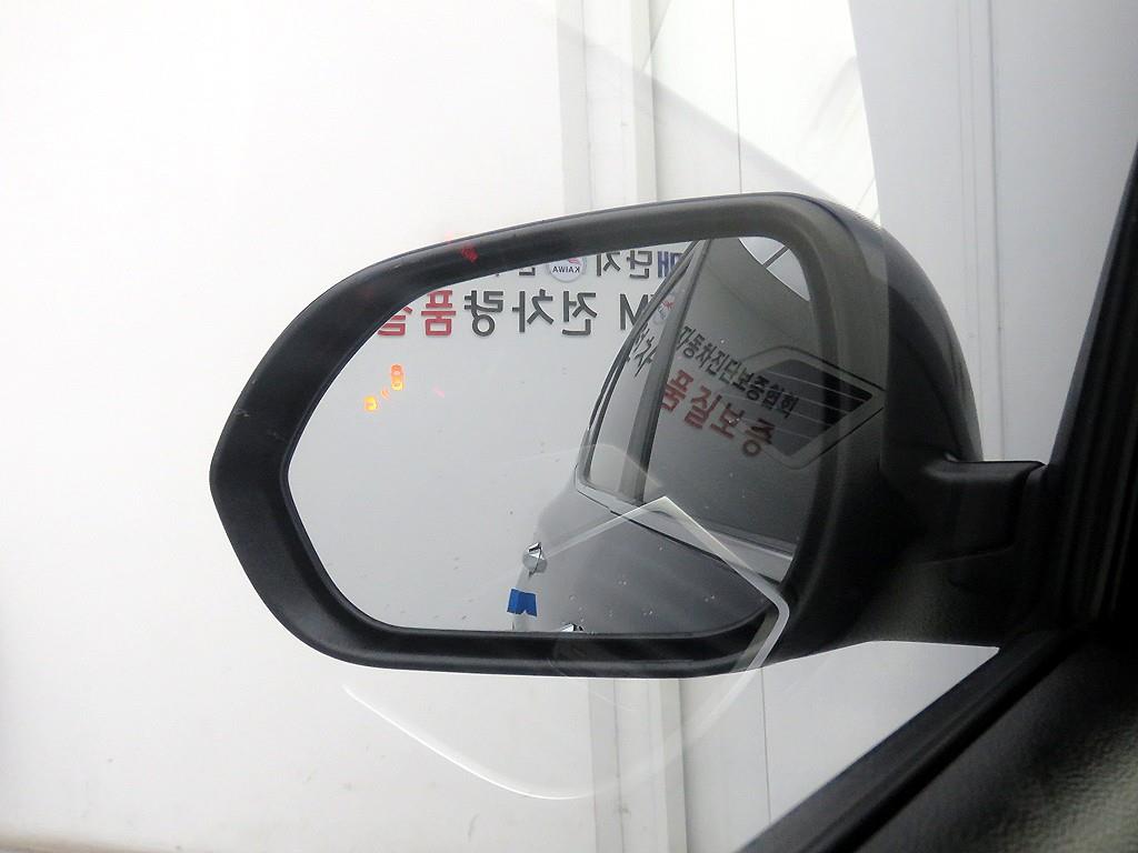 KIA Seltos - Vista 6