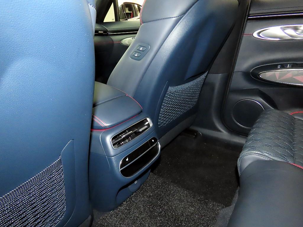 Genesis GV70 2021 Verde - Importación desde Corea - HF Imports Iquique - Foto 16