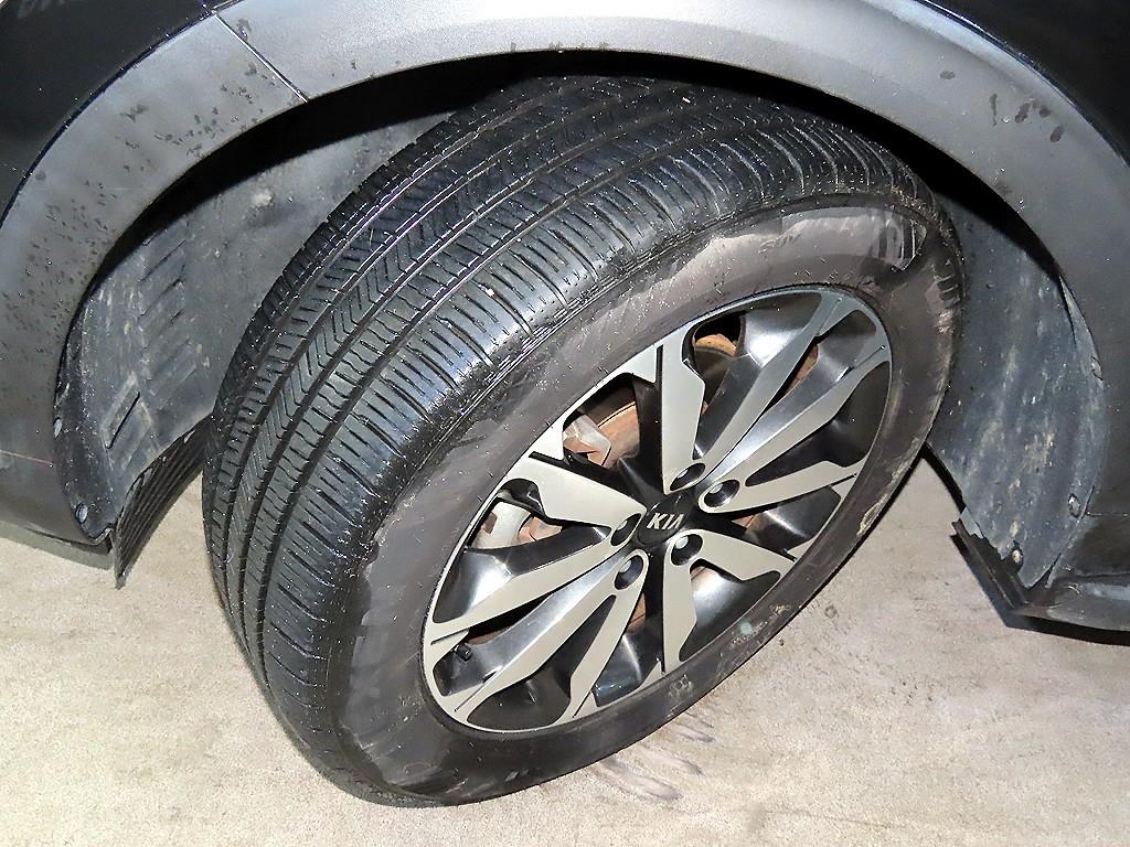 KIA Sportage 2016 Negro - Importación desde Corea - HF Imports Iquique - Foto 19