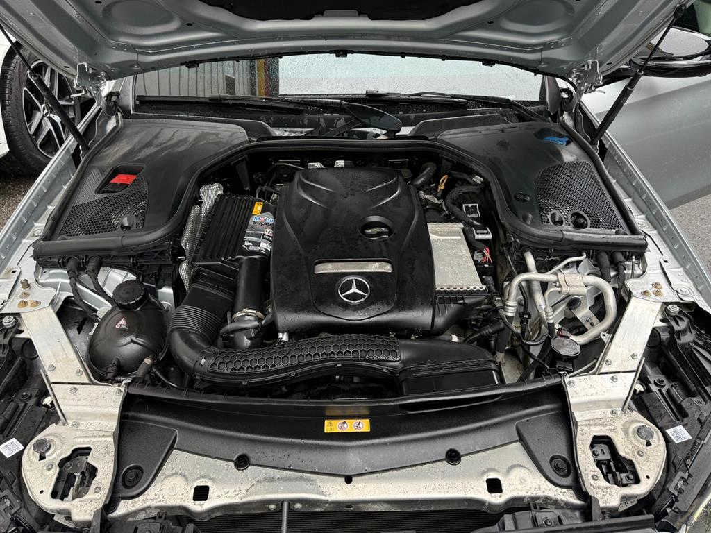 Mercedes Benz E class 2020 Plateado - Importación desde Corea - HF Imports Iquique - Foto 19