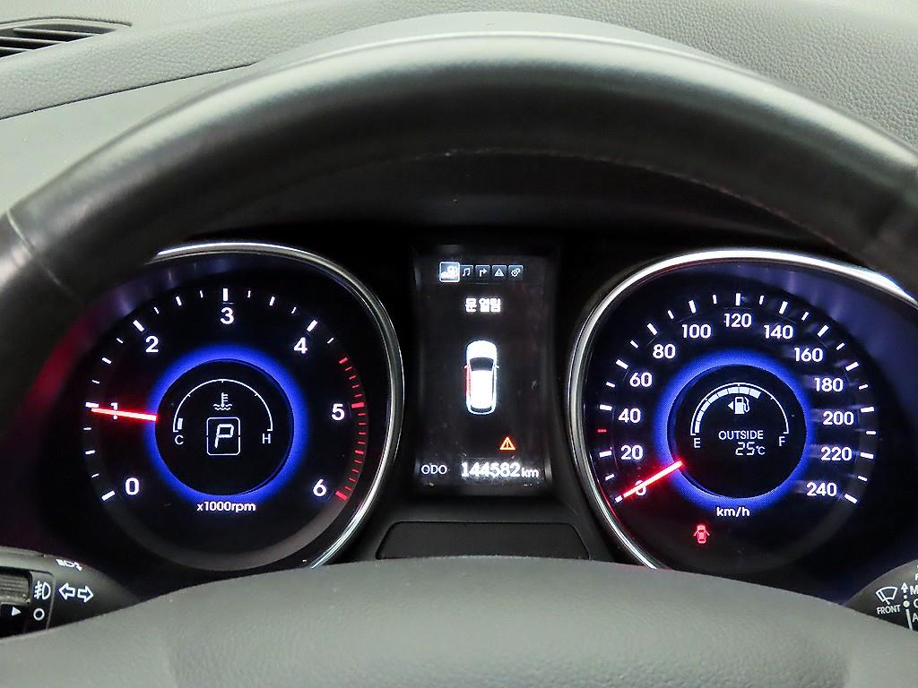 HYUNDAI Santa Fe - Vista 6