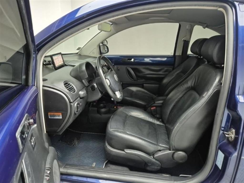 Volkswagen Beetle - Vista 11