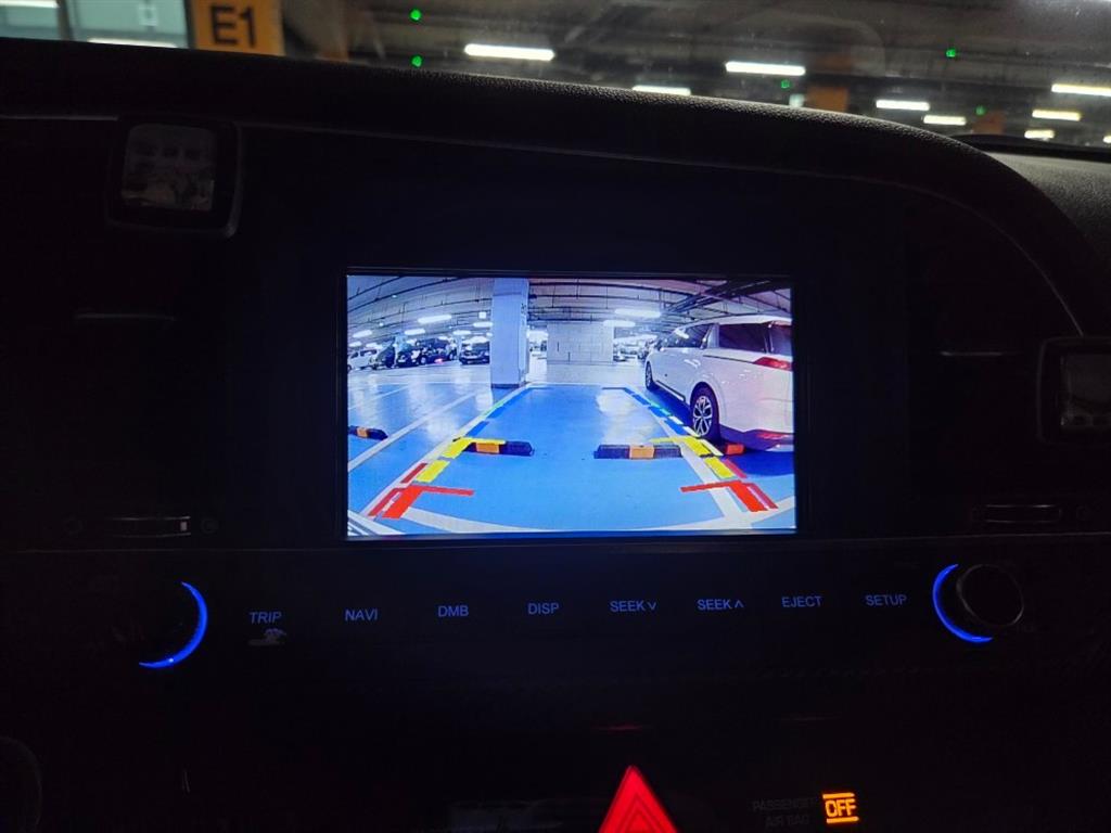 HYUNDAI Avante 2018 Blanco - Importación desde Corea - HF Imports Iquique - Foto 17