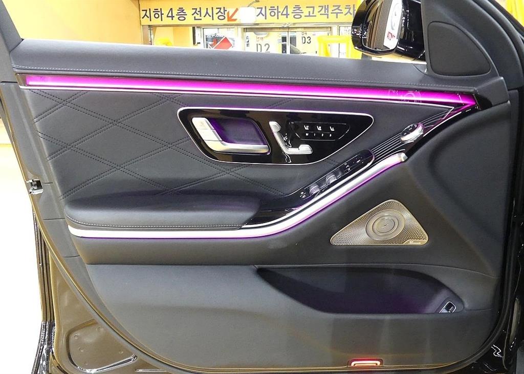 Mercedes Benz S Class - Vista 11