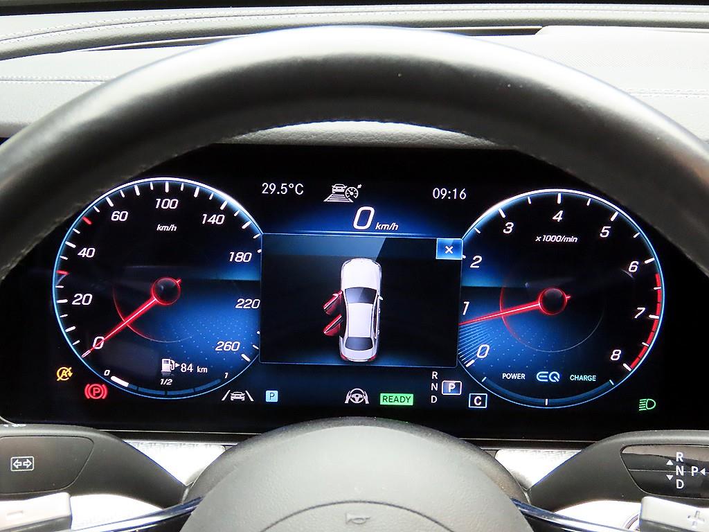 Mercedes Benz E class - Vista 5