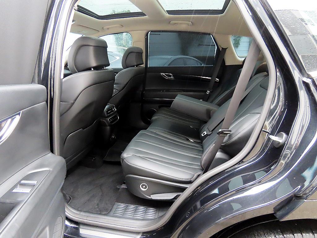 Genesis GV80 - Vista 6