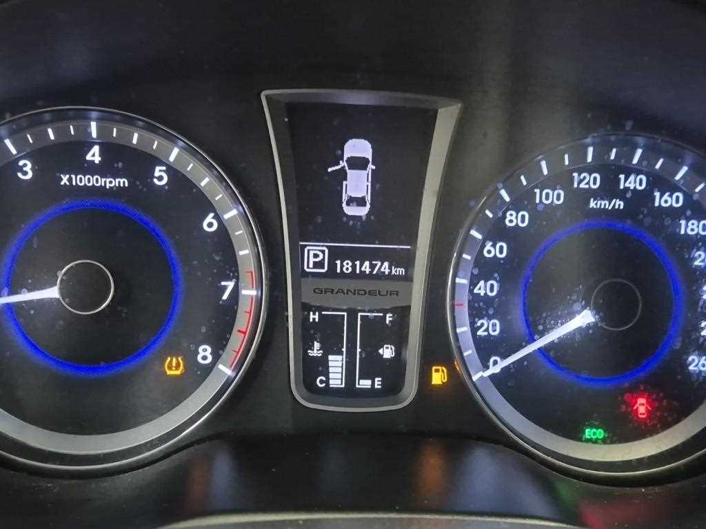 HYUNDAI Grandeur - Vista 6