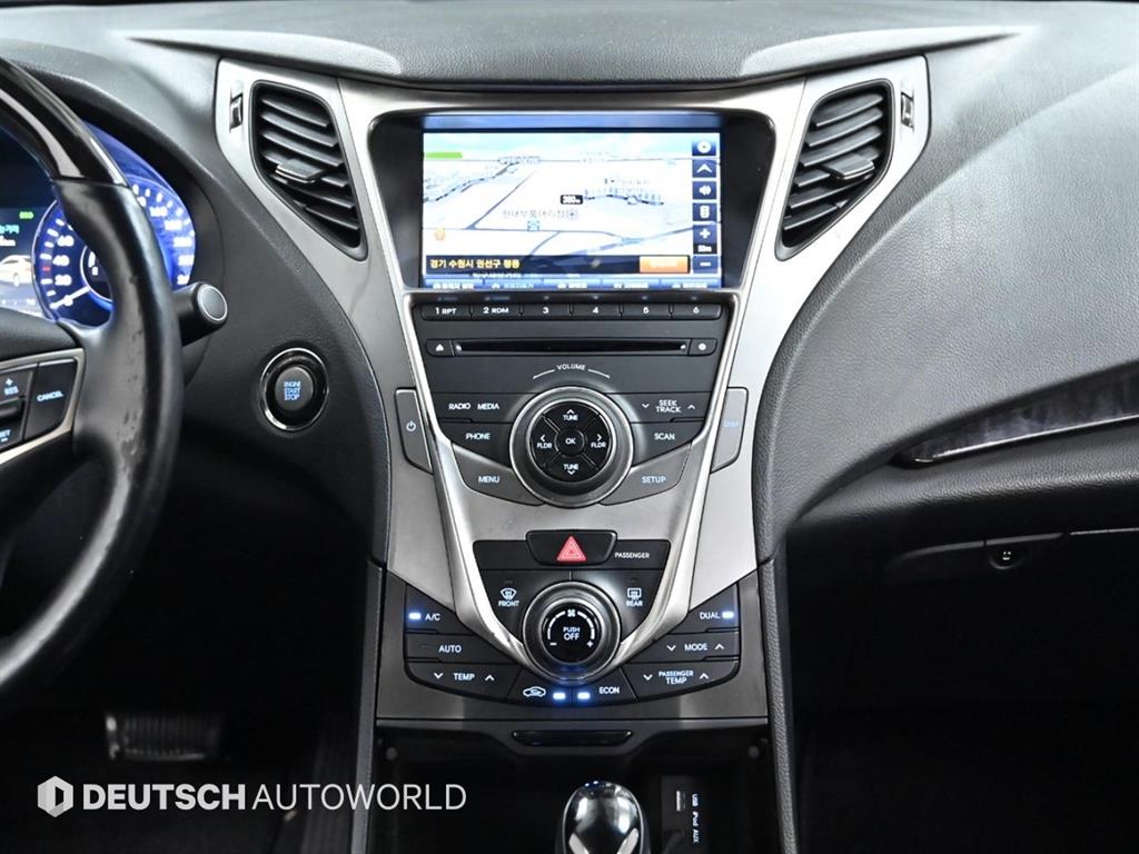 HYUNDAI Grandeur 2015 Blanco - Importación desde Corea - HF Imports Iquique - Foto 14