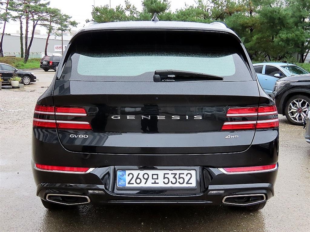 Genesis GV80 - Vista 4