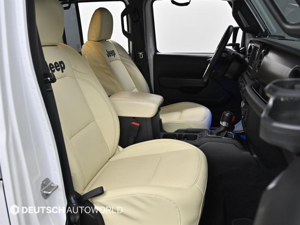 Jeep Wrangler - Vista 10