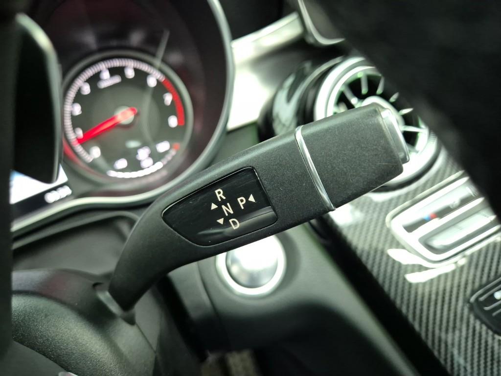 Mercedes Benz C Class - Vista 8