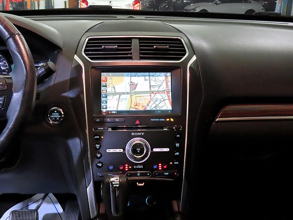 Ford Explorer - Vista 11