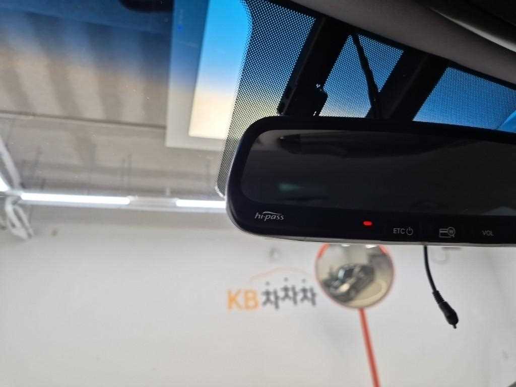 HYUNDAI Grandeur 2011 Negro - Importación desde Corea - HF Imports Iquique - Foto 16