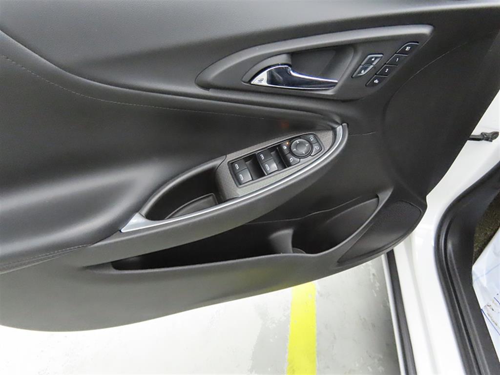 Chevrolet Malibu 2017 Blanco - Importación desde Corea - HF Imports Iquique - Foto 13