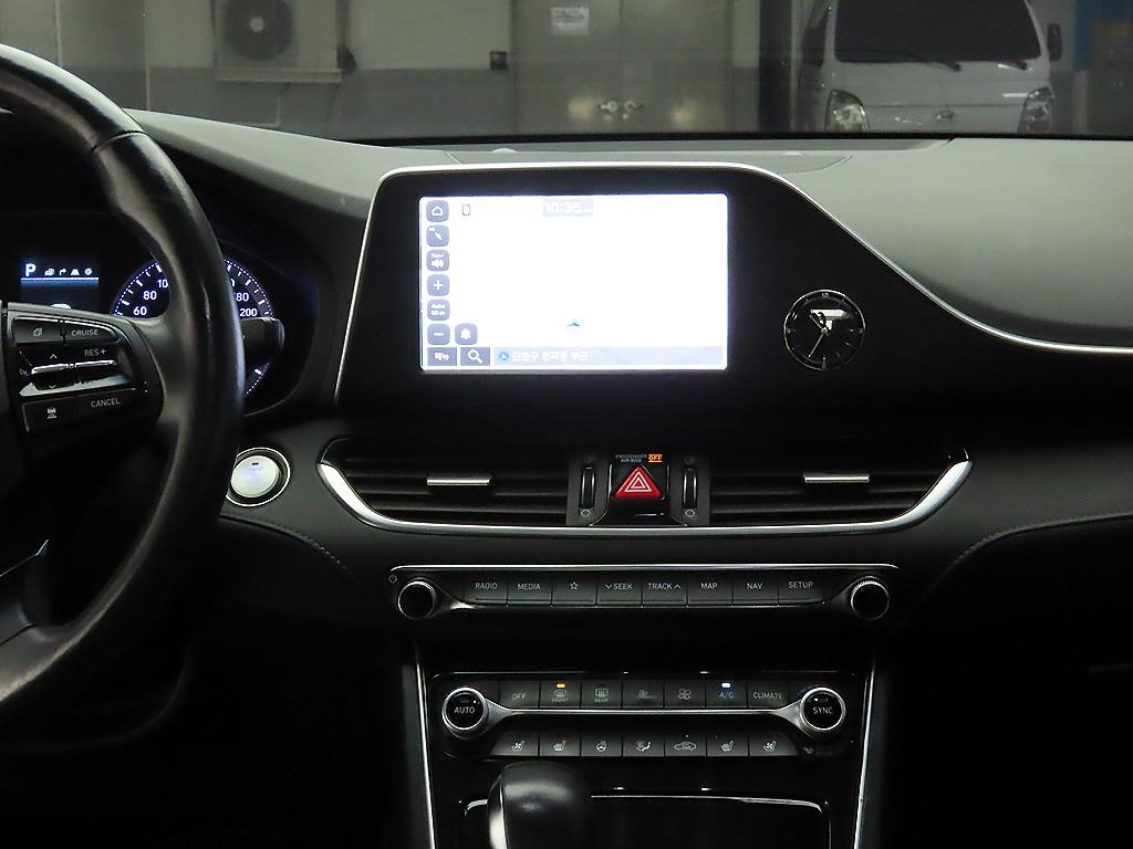 HYUNDAI Grandeur - Vista 9