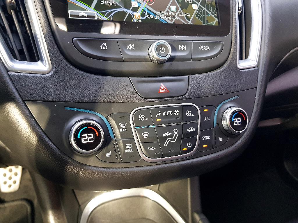 Chevrolet Malibu - Vista 12