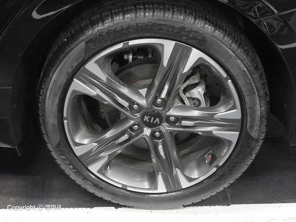 KIA K5 2020 Negro - Importación desde Corea - HF Imports Iquique - Foto 17