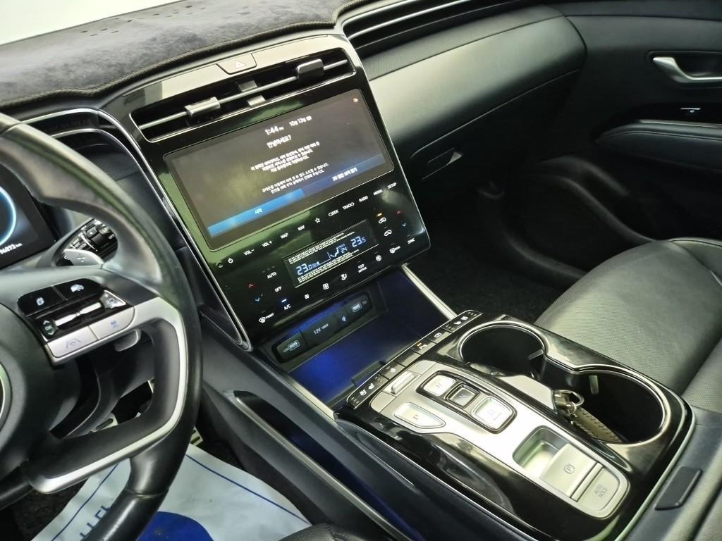 HYUNDAI Tucson - Vista 10