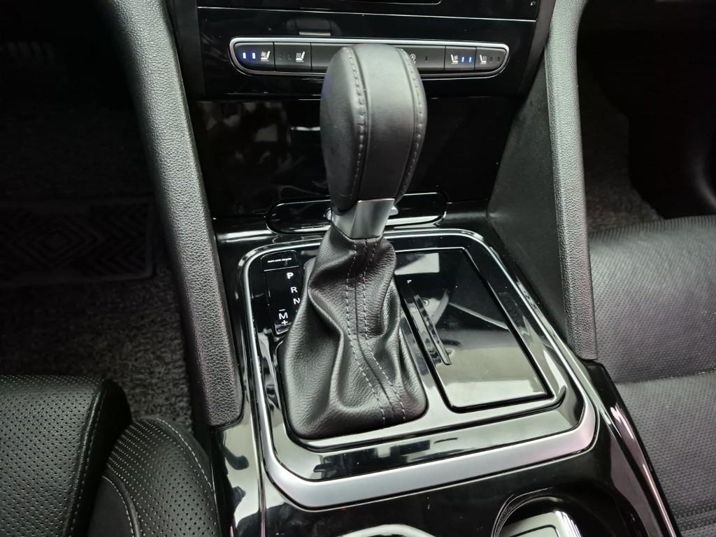 SAMSUNG SM6 - Vista 8