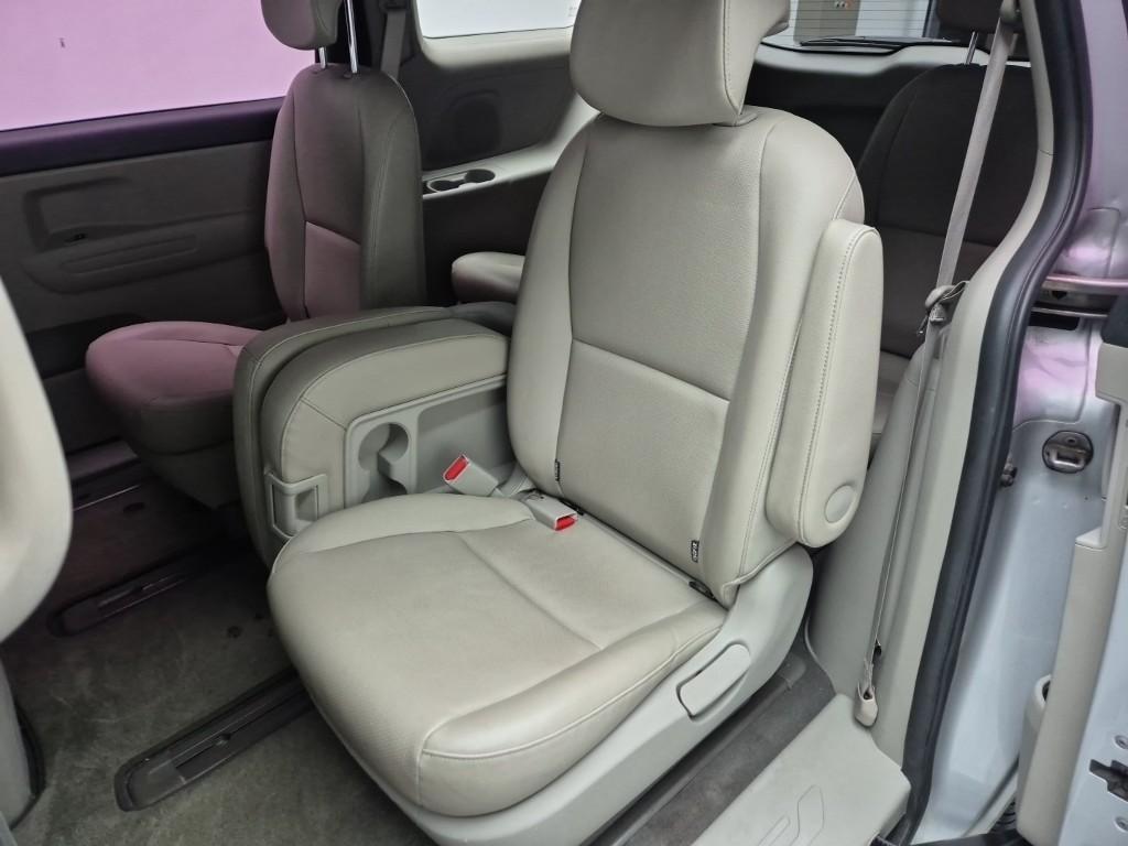 KIA Carnival 2019 Plateado - Importación desde Corea - HF Imports Iquique - Foto 15