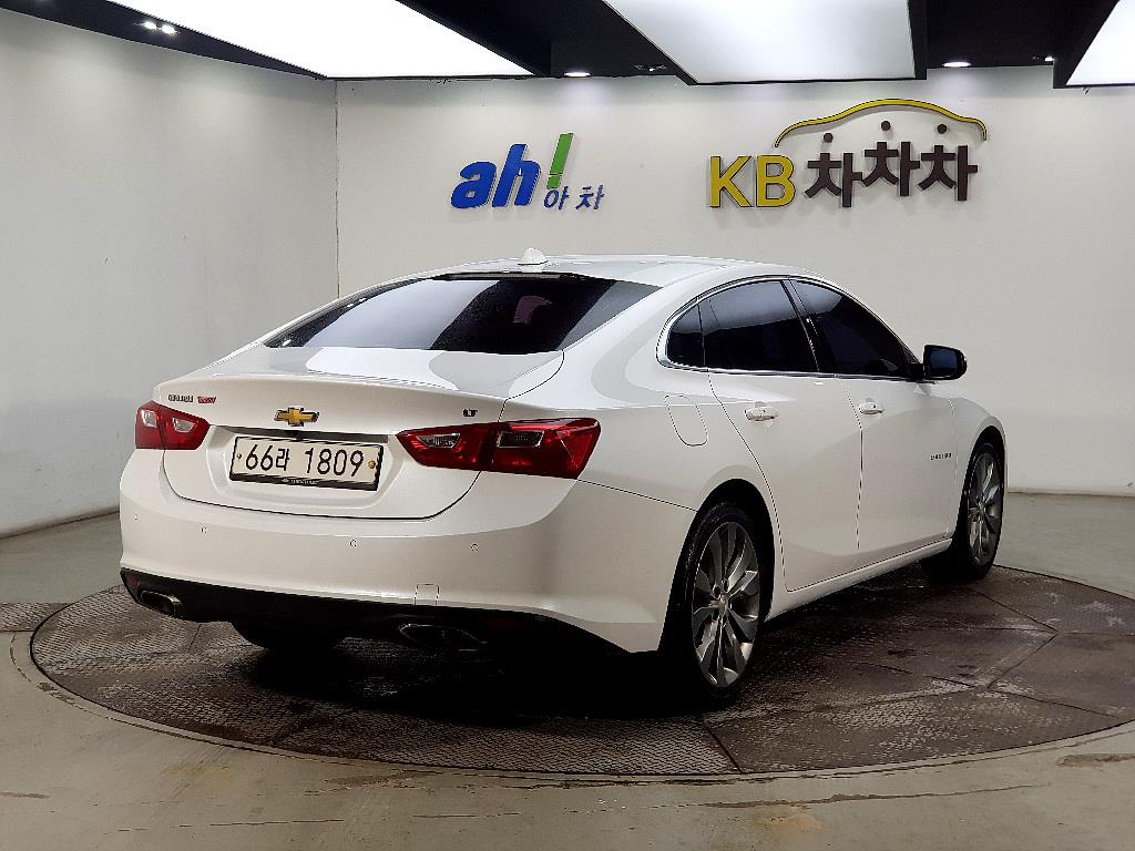 Chevrolet Malibu - Vista 4