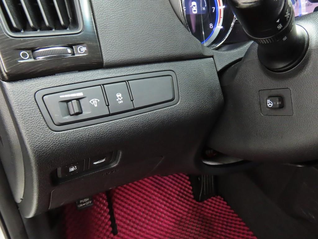 HYUNDAI Sonata - Vista 11