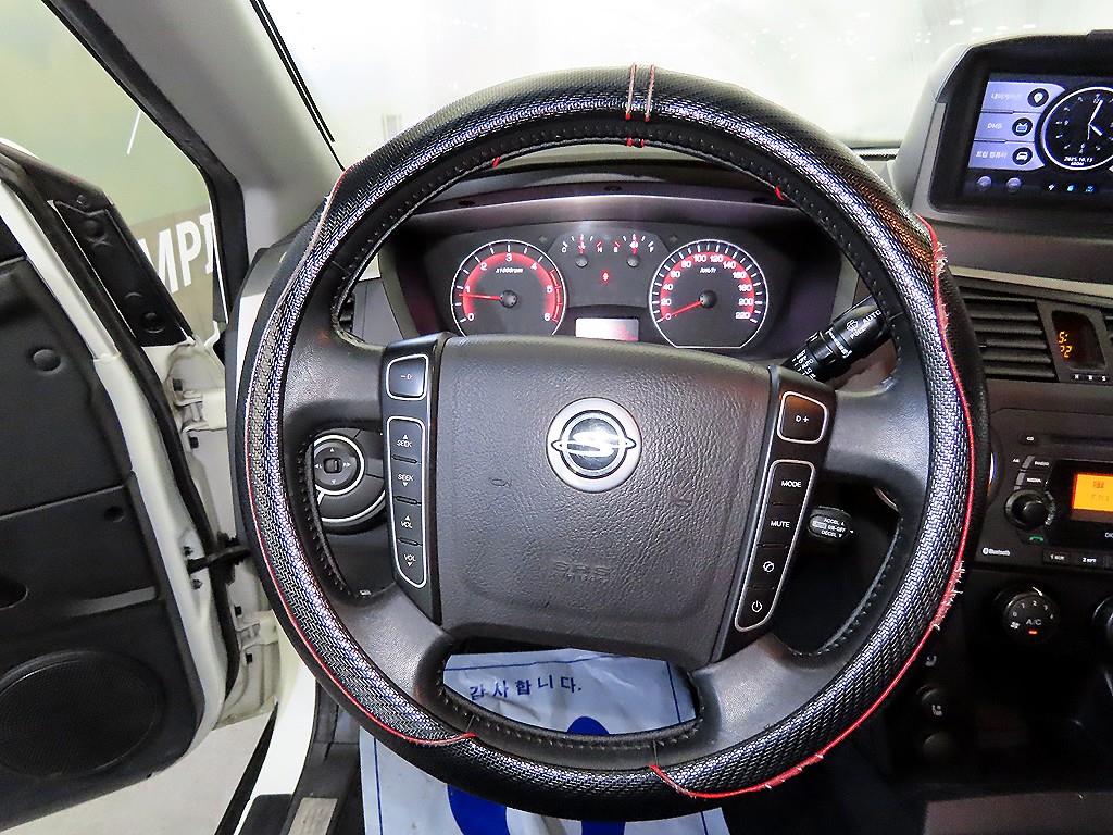 Ssangyong Korando - Vista 8