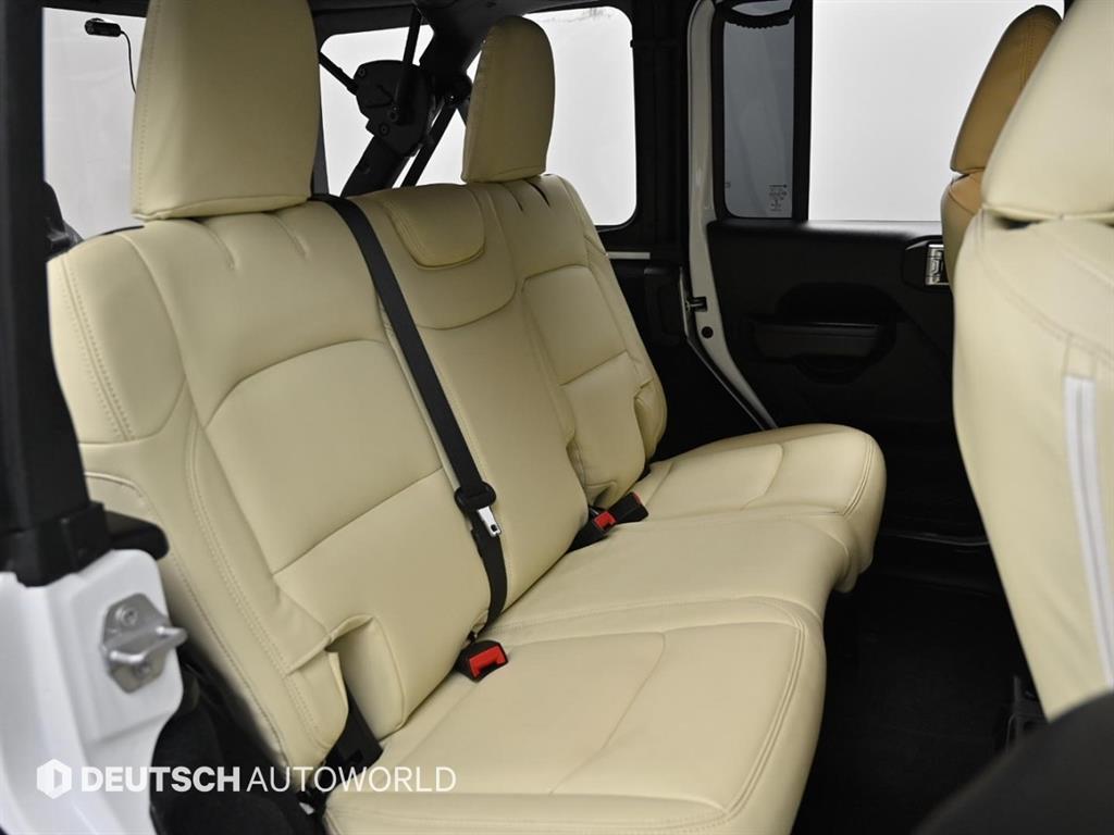 Jeep Wrangler - Vista 12