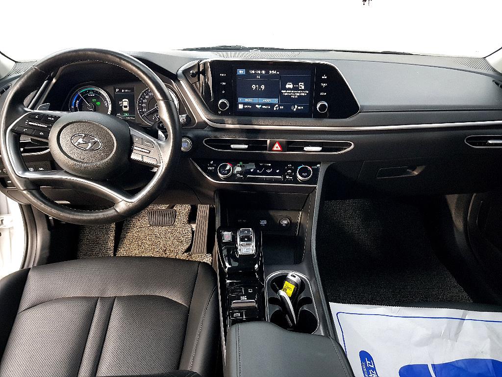 HYUNDAI Sonata - Vista 5