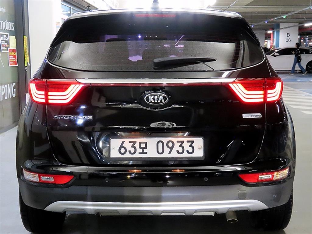 KIA Sportage - Vista 5