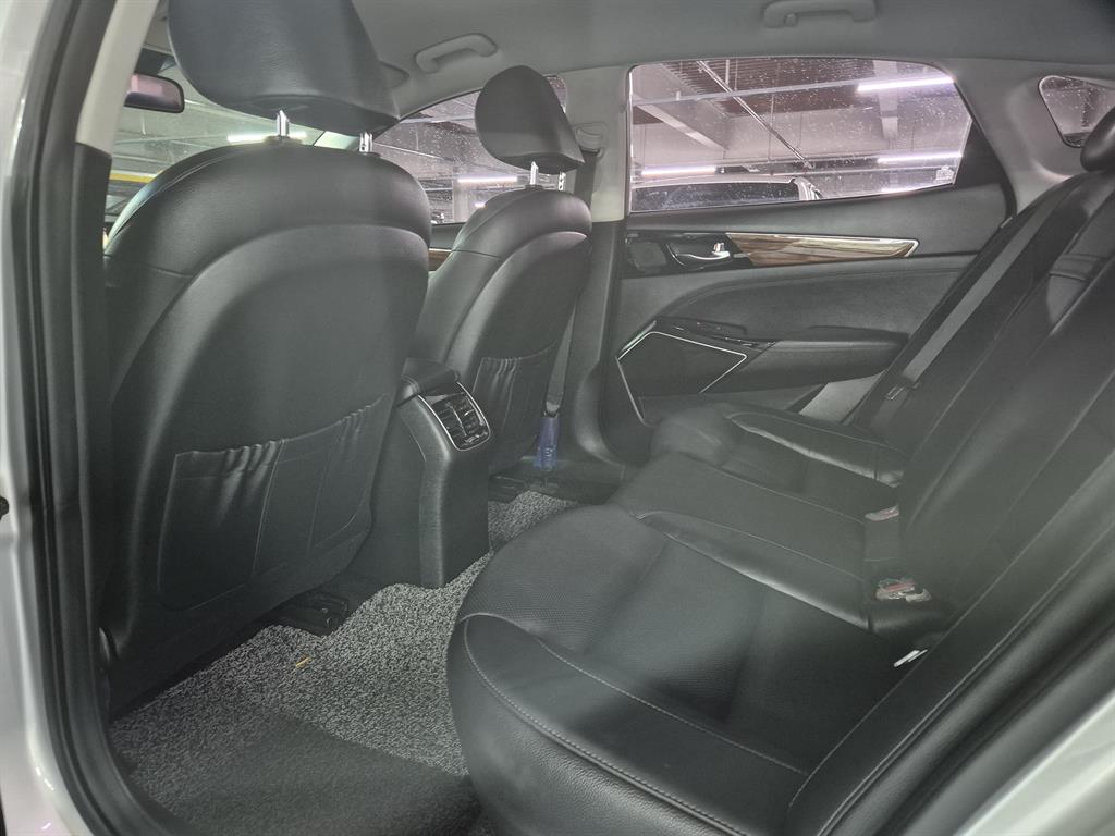 KIA K7 2016 Plateado - Importación desde Corea - HF Imports Iquique - Foto 13