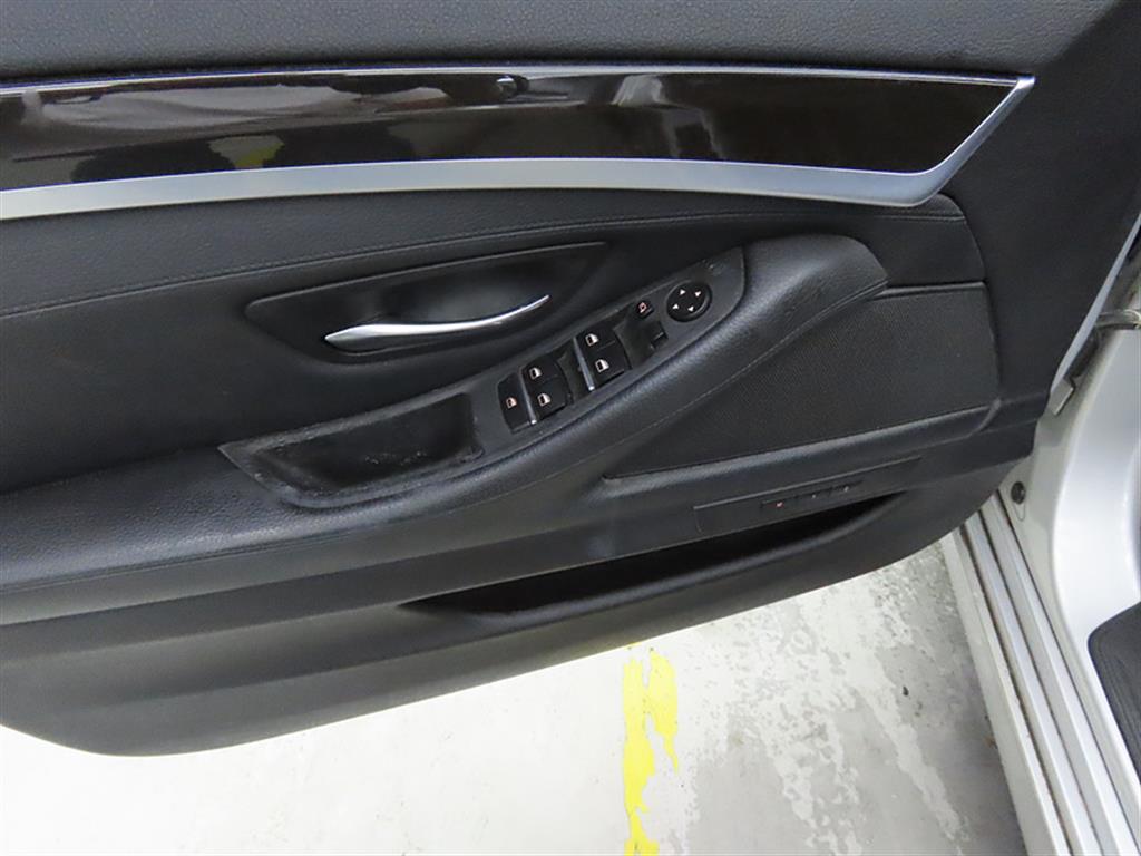 BMW 5 Series 2011 Plateado - Importación desde Corea - HF Imports Iquique - Foto 13