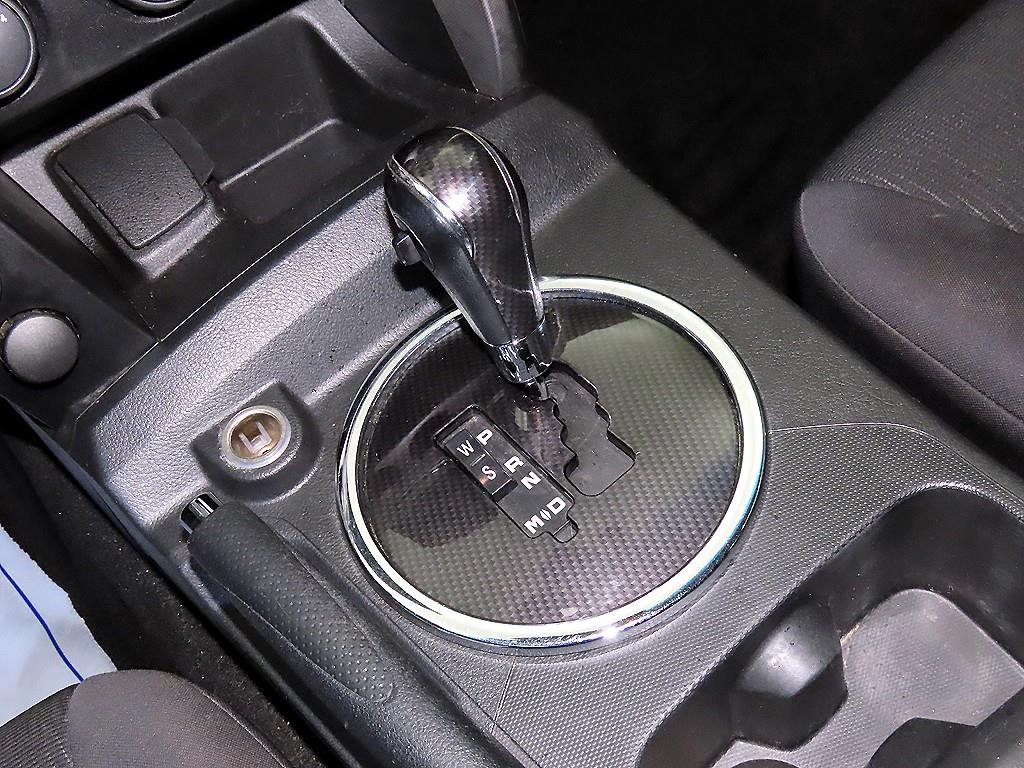 Ssangyong Korando - Vista 12