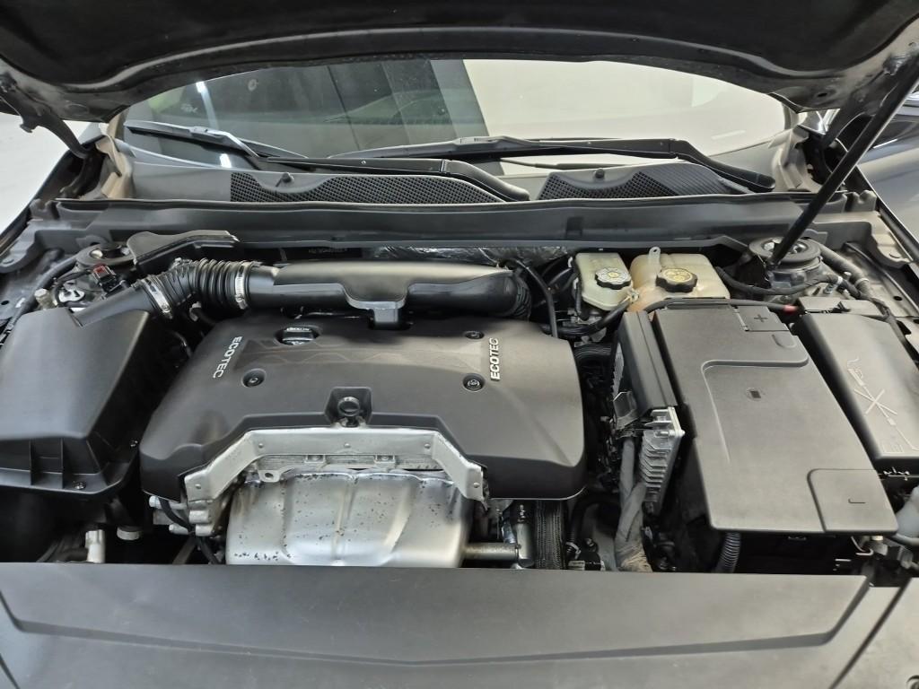 Chevrolet Impala - Vista 5