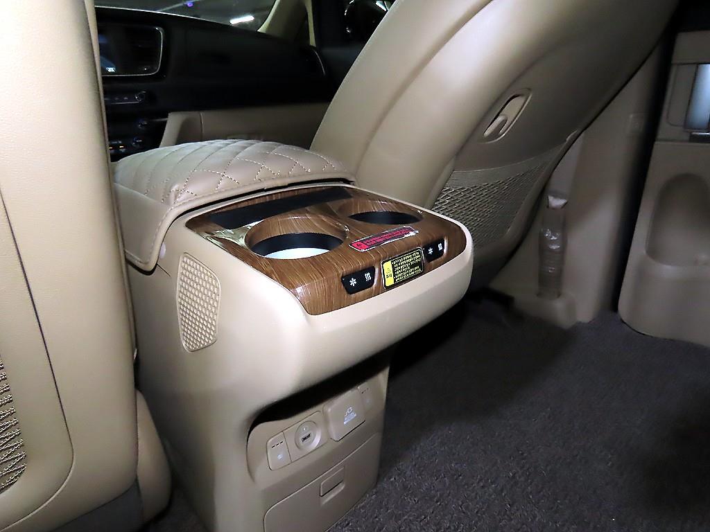 KIA Carnival 2015 Negro - Importación desde Corea - HF Imports Iquique - Foto 16