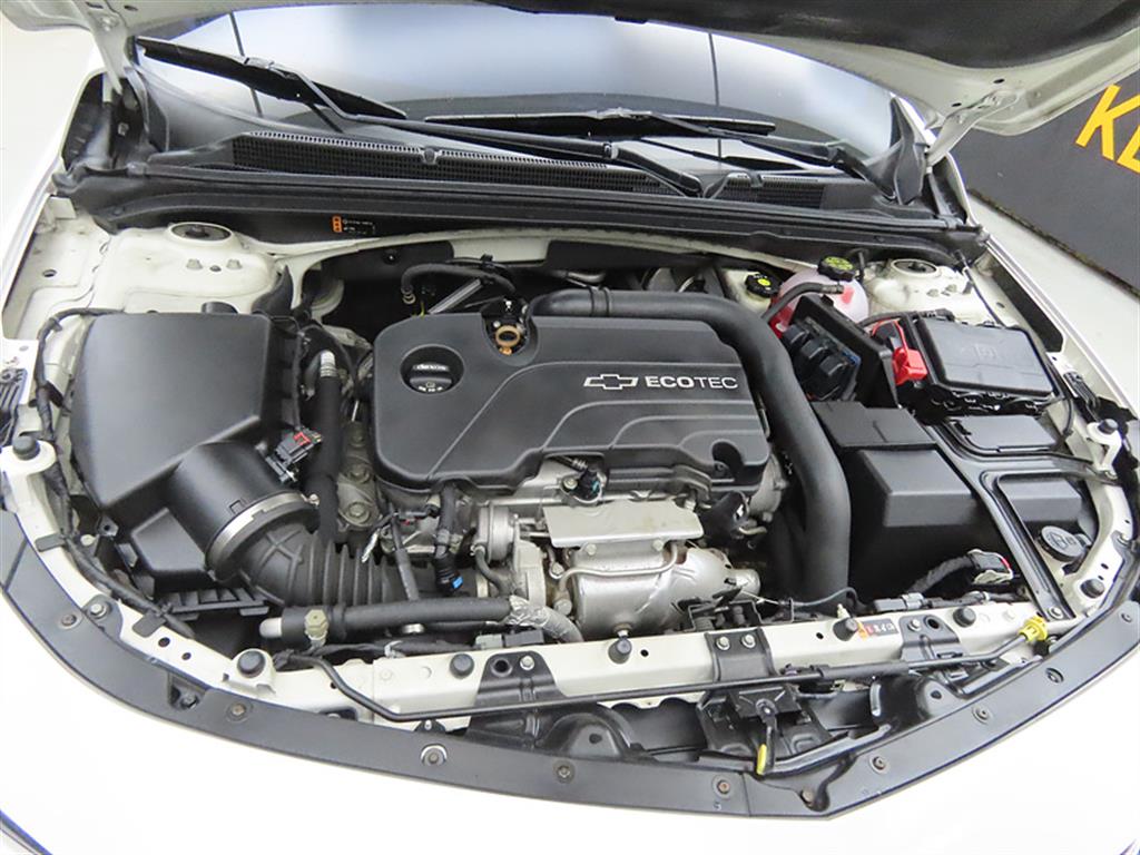 Chevrolet Malibu 2017 Blanco - Importación desde Corea - HF Imports Iquique - Foto 19