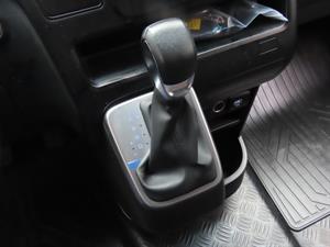 HYUNDAI Staria - Vista 12