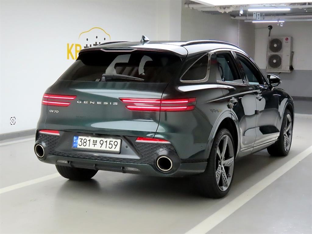 Genesis GV70 - Vista 4