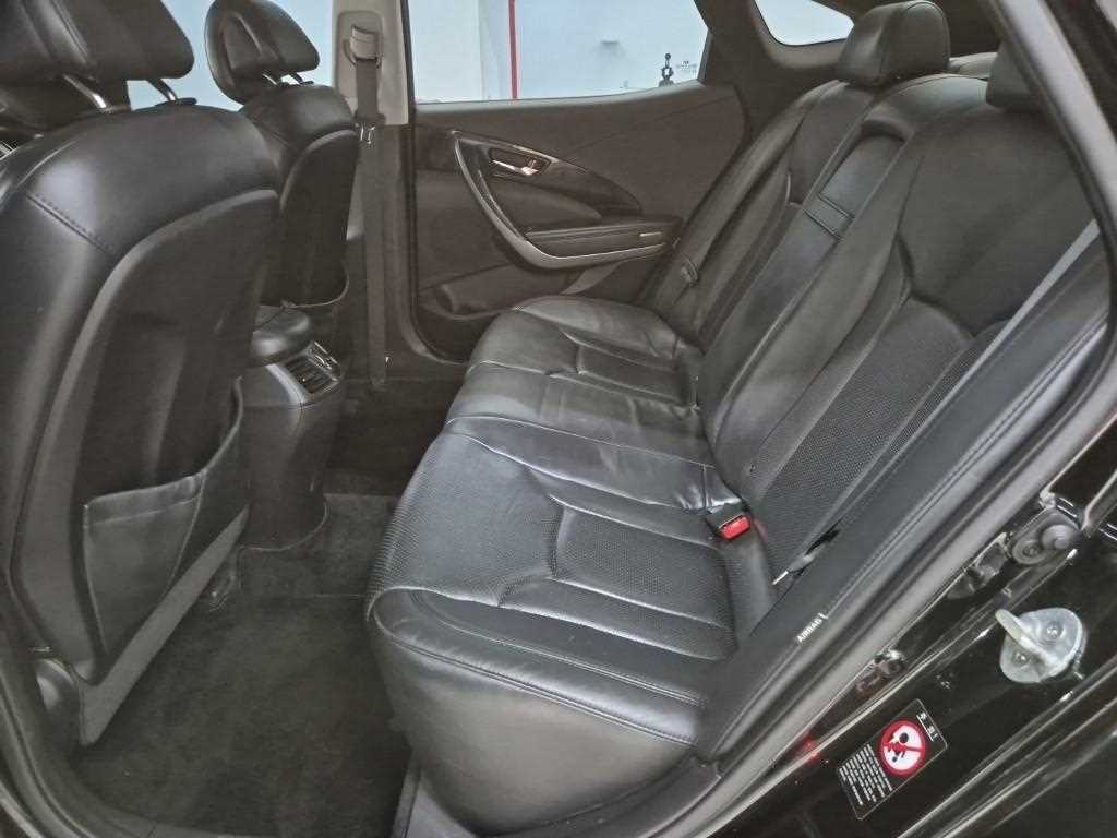 HYUNDAI Grandeur - Vista 12