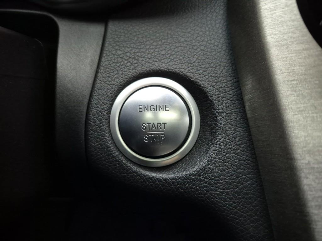 Mercedes Benz C Class 2015 Blanco - Importación desde Corea - HF Imports Iquique - Foto 18