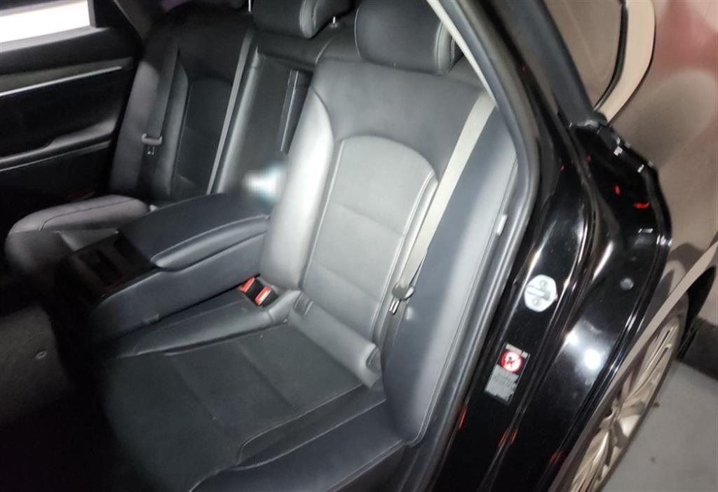 HYUNDAI Grandeur - Vista 5