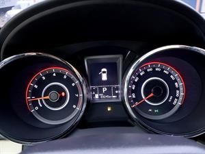 Ssangyong Tivoli - Vista 12