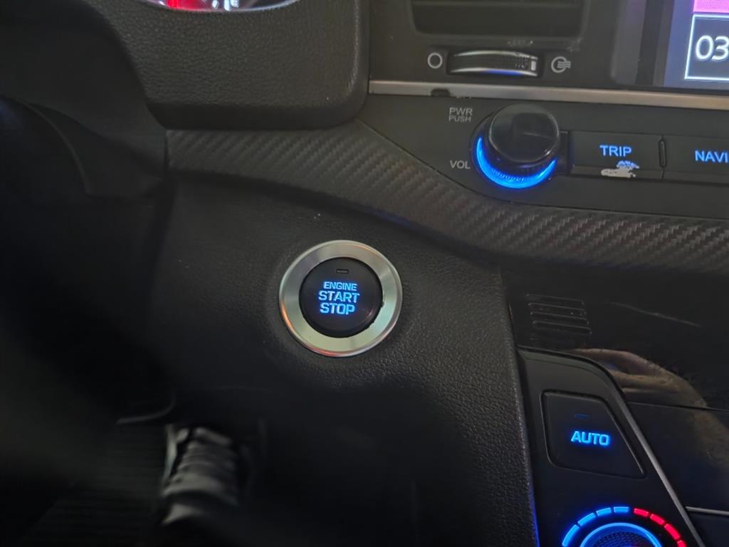 HYUNDAI Avante 2018 Blanco - Importación desde Corea - HF Imports Iquique - Foto 18