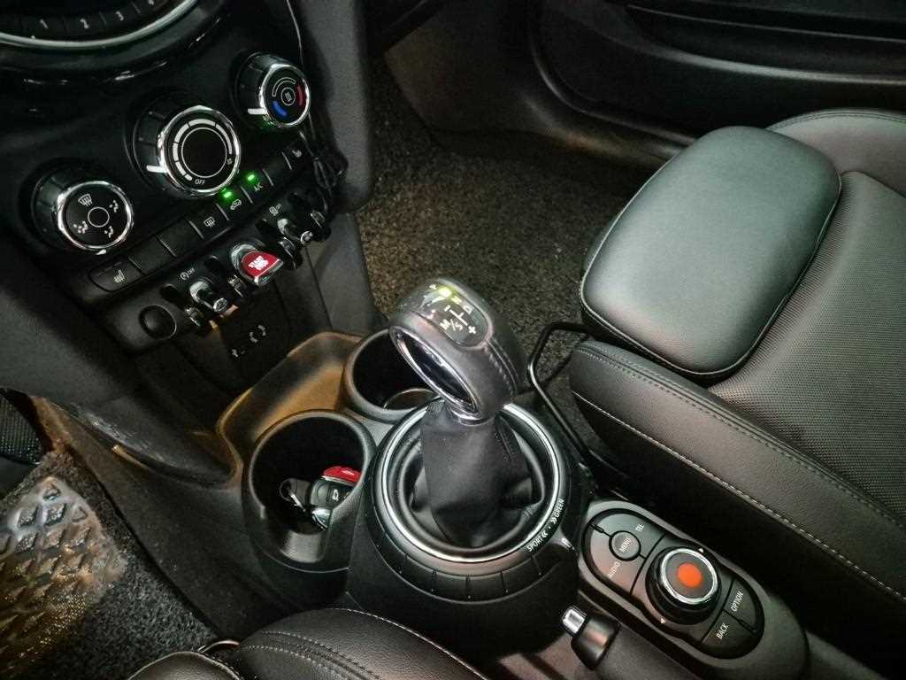 Mini Cooper - Vista 8