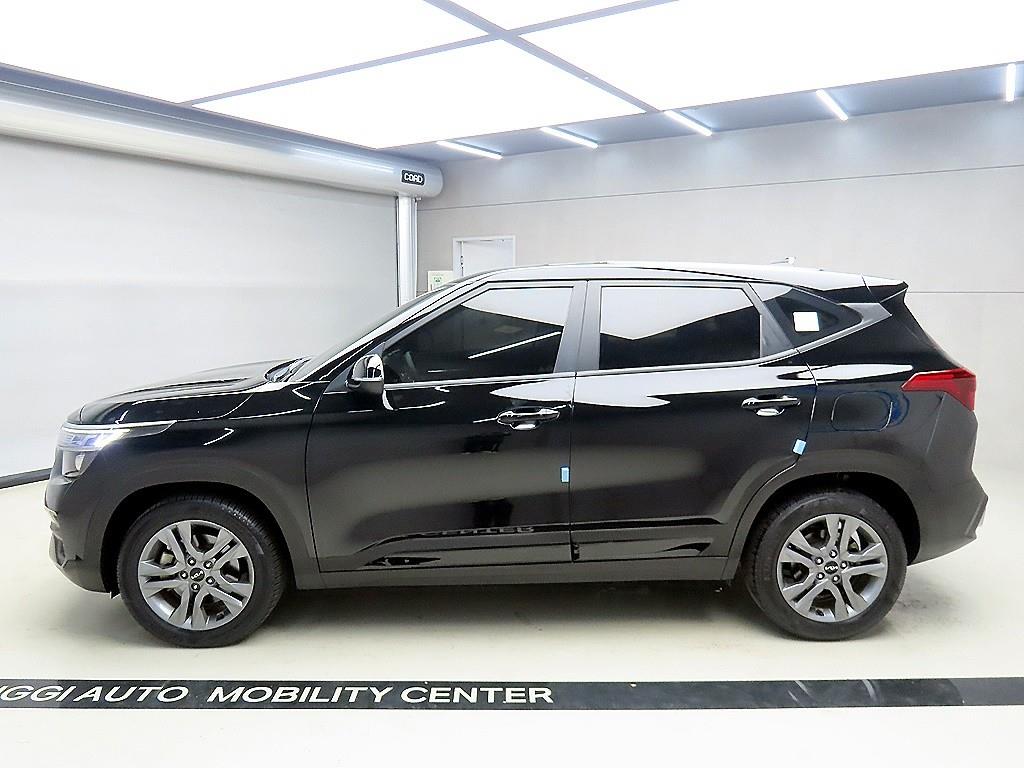 KIA Seltos - Vista 4