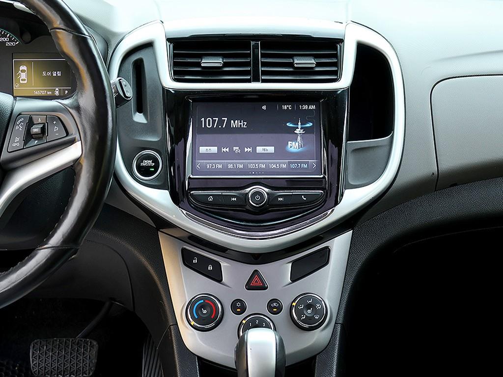 Chevrolet Abeo 2017 Blanco - Importación desde Corea - HF Imports Iquique - Foto 8